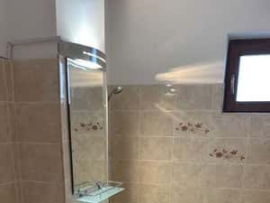 inchiriez garsoniera — miniatura 6