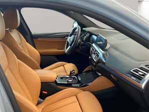 BMW X4 2025, 7.994 km, Second hand — miniatura 7