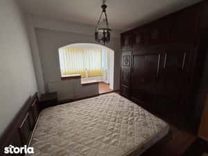 Inchiriez apartament 4 camere — miniatura 6