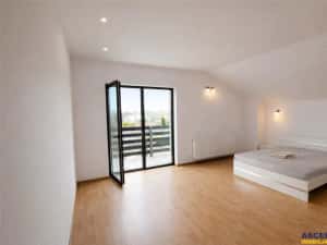 In apreciata prezentare, pe calitativ certificat, Harman, Brasov — miniatura 10