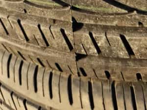 Anvelope vara 245 45 R20 — miniatura 4