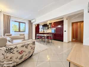 Apartament cu 3 camere, I.C. Frimu, etajul 1, la cheie! — miniatura 3