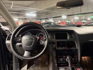 Audi Q7 Autoutilitara 3.0 BUG — miniatura 6