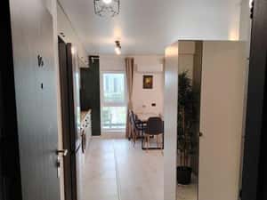 GARSONIERA - SUN ROYAL VIEW, PRIMA INCHIRIERE, METROU 10 MIN, MODERN — miniatura 5