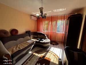 Apartament 2 camere et. 2/4 Cartier Nord — miniatura 3