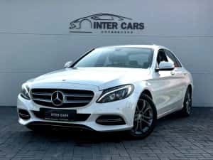 Mercedes-Benz C — miniatura 1