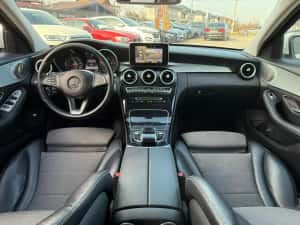 Mercedes-Benz C — miniatura 8
