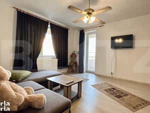 Apartament cu 3 camere, decomandat, etaj 3/4, dubla orientare, Rogeriu