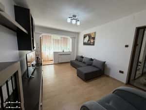 Apartament de vanzare cu 2 camere decomandat - zona Obor, Braila — miniatura 3