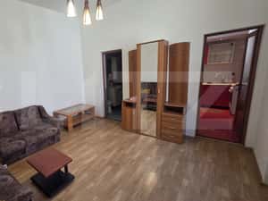 Apartament cu 2 camere de inchiriat – Strada Revolutiei, langa Petro — miniatura 4