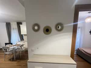 Apartament 2 camere, 45 mp, gradina proprie, zona Campului — miniatura 5