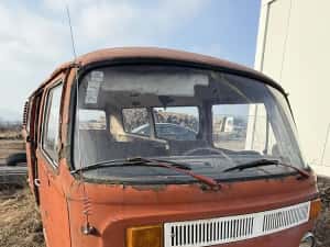 Volkswagen Transporter T2 1979 ideal food truck camper cabina foto