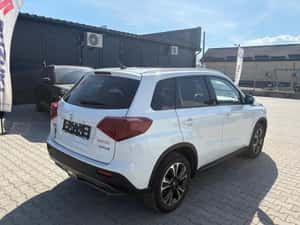 Suzuki Vitara Manuală 129 HP Benzină — miniatura 4