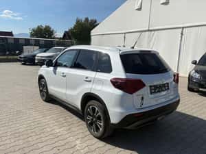 Suzuki Vitara Manuală 129 HP Benzină — miniatura 5