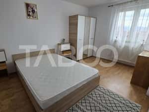 Apartament de inchiriat cu 3 camere 2 bai in zona Terezian Sibiu — miniatura 3