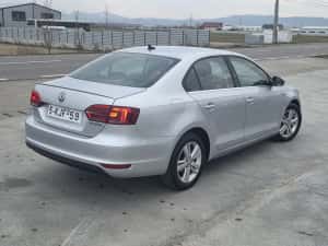 Volkswagen Jetta Hibrid 1.4tsi automat clima navi jante imoort olanda — miniatura 3