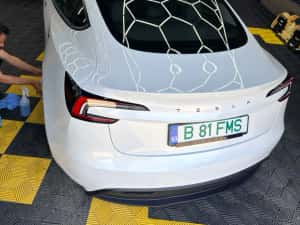 Predare leasing Tesla Model 3 Premium 2026 - 16.500 Km — miniatura 3