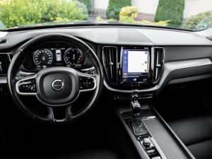 Volvo xc 60 2018 d4 190 cp — miniatura 5