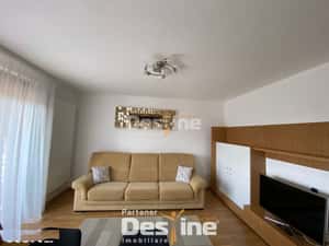 Apartament cu 2 camere, cu balcon si loc de parcare privat, cartierul — miniatura 1
