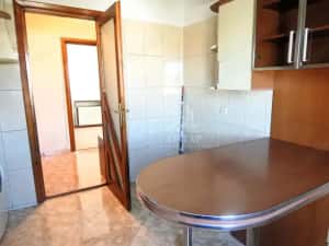 Republicii-stradal-apartament 3 camere decomandate-67.000 Euro — miniatura 5