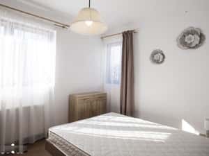 Proprietar, Apartament 2 camere Eminescu, Bloc nou, Curte, Parcare — miniatura 3