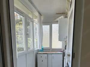 3 camere de vanzare | centrala proprie | bloc reabilitat, 2 bai | boxă — miniatura 7