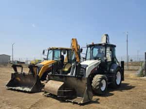 Inchiriez buldoexcavator - Berceni/Vidra/Dobreni — miniatura 9