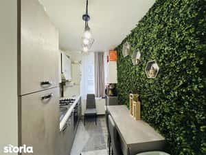 Apartament 2 camere, mobilat si utilat, pret negociabil - zona buna — miniatura 4