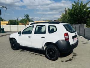 Dacia Duster 1.5 dCi Ambiance 4x2 — miniatura 4