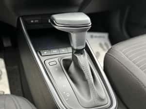 Hyundai i20 Automată 100 HP Benzină — miniatura 2