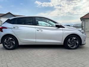 Hyundai i20 Automată 100 HP Benzină — miniatura 6