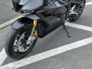 Honda cbr 1000 rrr Fireblade — miniatura 4