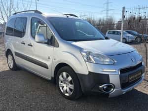 PEUGEOT PARTNER – minivan practic, an 2013 — miniatura 6