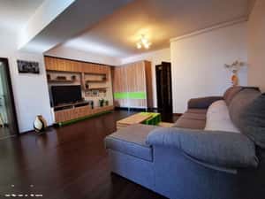 Apartament 2 camere Cartierul Latin + Loc parcare — miniatura 1