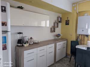 Calitate și spațiu: elegant, 90 mp, 1989, centrală proprie, priveliște — miniatura 3