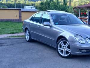 Mercedes W211 / 2.2 diesel / 170CP / Avantgarde  !! — miniatura 4