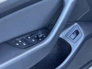 VW Passat B8.5 / 2.0 TDI DSG Facelift — miniatura 8