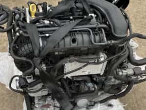 Motor volkswagen audi seat skoda 1.5 tsi DPC 19.000 km dezmembrari — miniatura 4