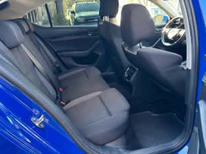 Skoda Octavia 4 Ambition 2.0 TDI DSG 150 CP | 2020 — miniatura 4