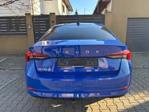 Skoda Octavia 4 Ambition 2.0 TDI DSG 150 CP | 2020 — miniatura 7