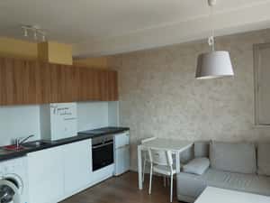 Garsoniera de inchiriat in zona Astra — miniatura 3