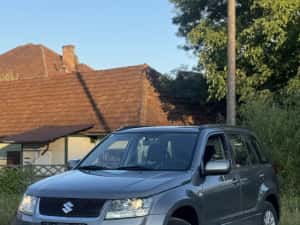 Suzuki Grand Vitara/1.9DDiS/4x4/Diff-lock/2010/absolut impecabil !