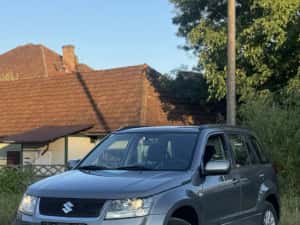 Suzuki Grand Vitara/1.9DDiS/4x4/Diff-lock/2010/absolut impecabil ! — miniatura 10
