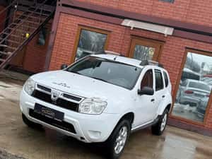 Dacia Duster - SUV nou cu 5 km rulaj — miniatura 6