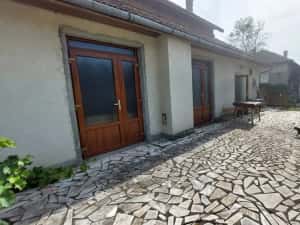 Casa cu etaj in Savarsin — miniatura 3