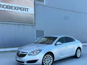 Opel Insignia - Berlină Diesel 136 HP - 294.000 km — miniatura 3