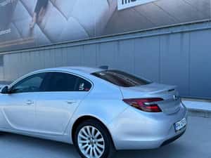Opel Insignia - Berlină Diesel 136 HP - 294.000 km — miniatura 5
