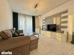 Prima linie la mare / Complex Sea On — miniatura 4