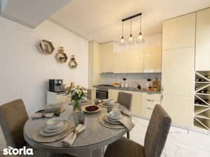 Prima linie la mare / Complex Sea On — miniatura 6