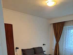 Apartmanet 2 camere zona Dacia — miniatura 3